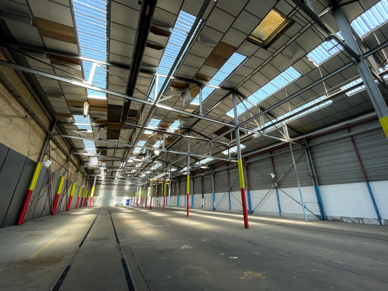 Local d'activité Corbeil-Essonnes 1600m² Location local d'activité Corbeil-Essonnes Essonne OLACT2530361 2
